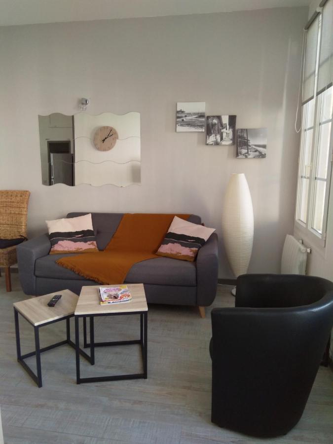 Nid Douillet Apartment โรชฟอร์ ภายนอก รูปภาพ